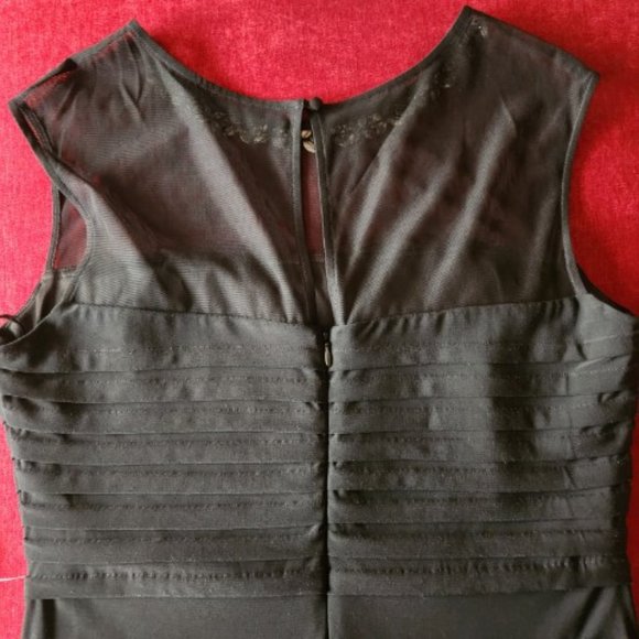 X by Xscape Dress - Women's Size 16 - Picture 4 of 4